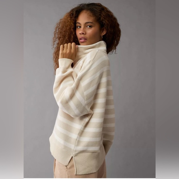 AE Big Hug Henley Sweatshirt Beige Cream Striped Fall Tops - Picture 2 of 8